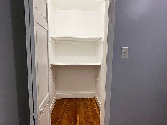 5th image of 68 Linden St APT 4