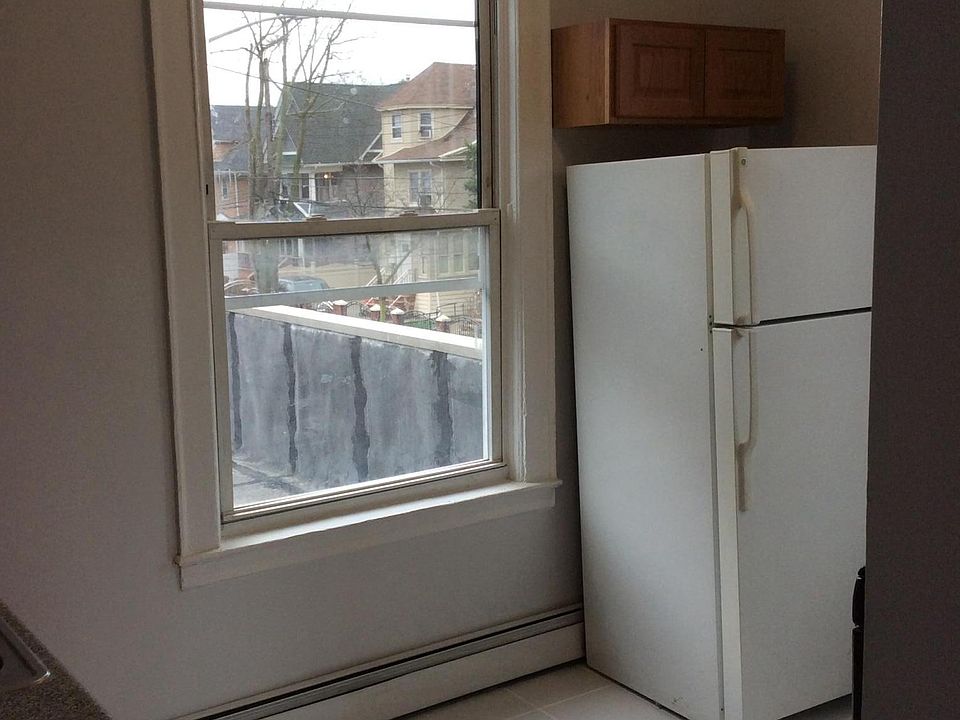 1st image of 10702 Jamaica Ave #2