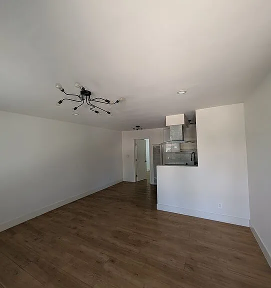 2626 Cloverfield Blvd #3 — Photo 1