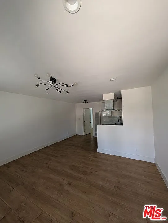 2626 Cloverfield Blvd #3