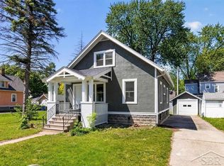 2407 Fairview Ave, Bay City, MI 48708