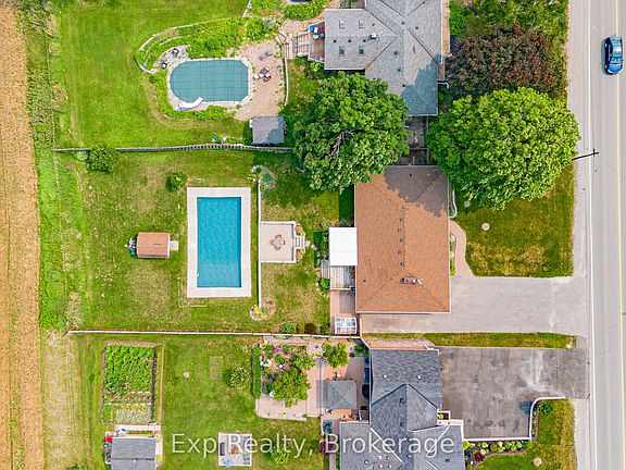 4th image of 1325 Townline Rd N