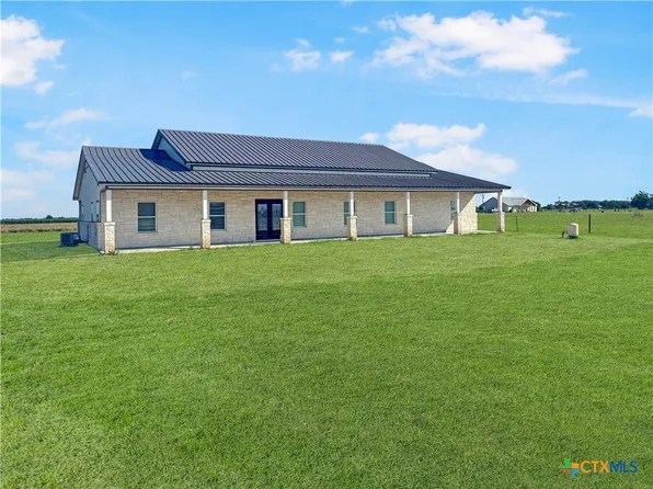 92 Landyns Path, Pt Lavaca, TX 77979