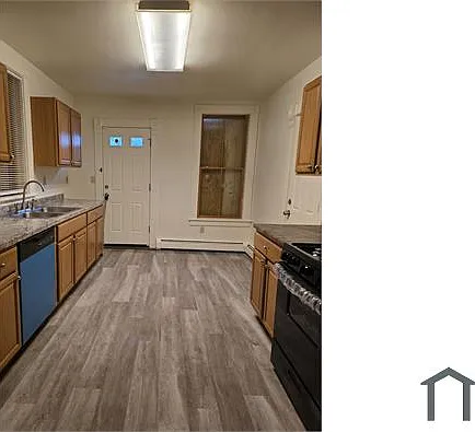 539 Howard Ave #1