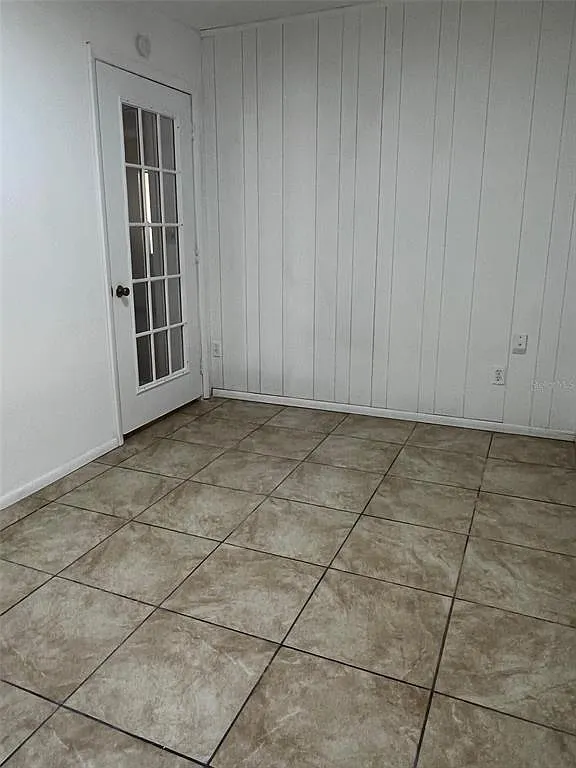 4 bed, 3.0 bath, 2080 sqft, $2,460 — Photo 4