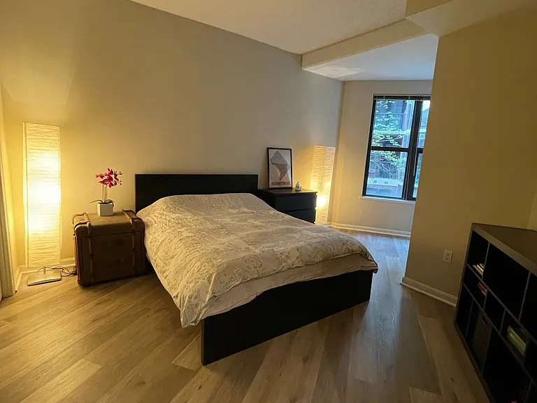1390 Kenyon St NW #307 — Photo 20