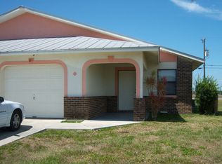 611-613 SW 3rd Ter, Cape Coral, FL 33991