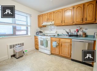 36 Harvard Ave APT 4, Brookline, MA 02446
