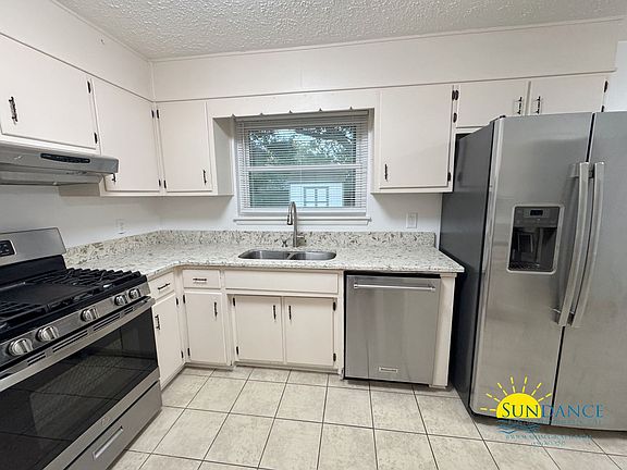 5th image of 125 Fulmar Cir