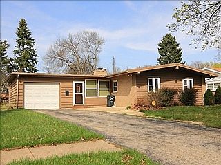 2nd image of 522 Laurel Dr