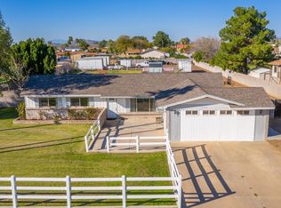 3726 W Morrow Dr, Glendale, AZ 85308