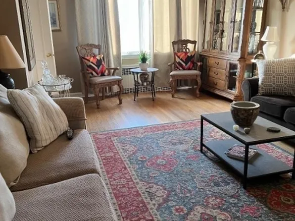 4 Livingston Ave, Kearny Town, NJ 07032