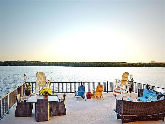 2nd image of 109 Paradise Pt