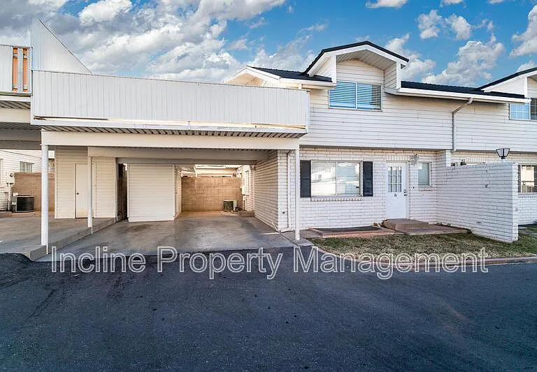 781 N Valley View Dr #16 — Photo 3