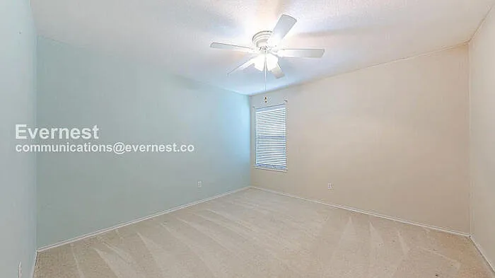 109 Covey Ln — Photo 11
