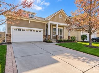 3009 Grande Heights Dr, Charlotte, NC 28269