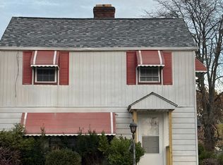 3911 E 176th St, Cleveland, OH 44128