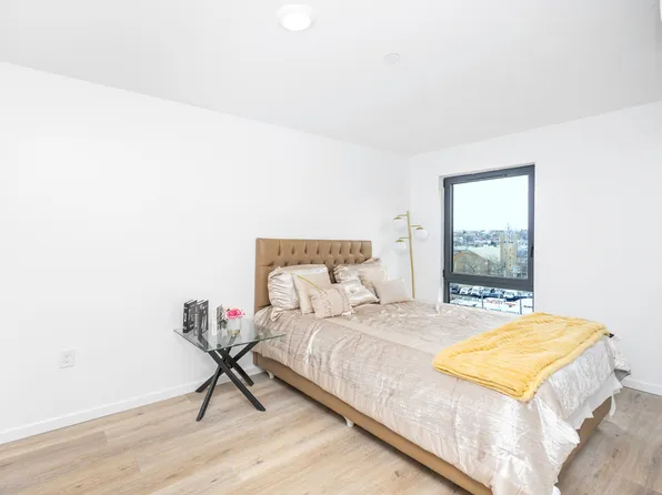 70-40 45th Avenue image 6 of 7