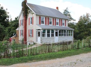 1686 Sinsheim Rd, Spring Grove, PA 17362