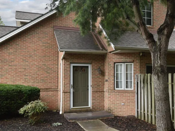 3450 Briar Ridge Ct, Westlake, OH 44145