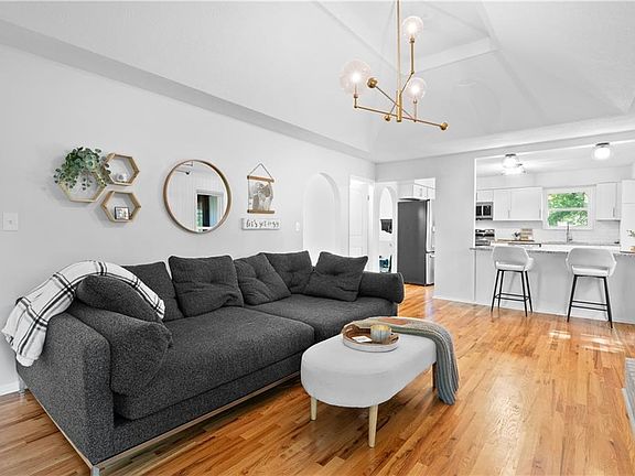 5th image of 2316 N 83rd Ter