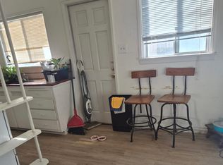 804 Eucalyptus Ave APT 2, Vista, CA 92084