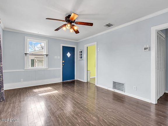 5th image of 77 Barker Avenue