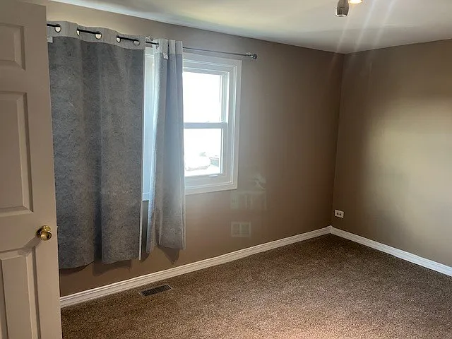 1863 Jamestown Cir #1863 — Photo 10