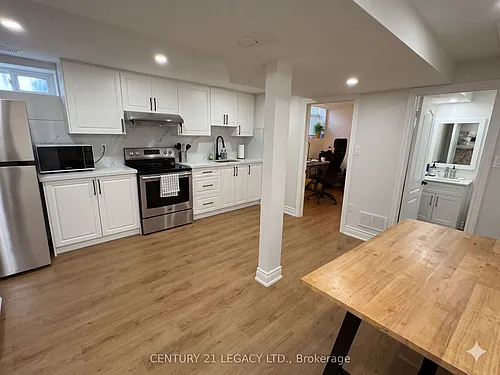 5 Haida Sq #BASEMENT Photo 1