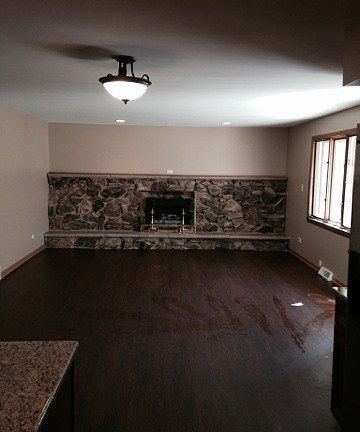 2nd image of 9204 S Komensky Ave