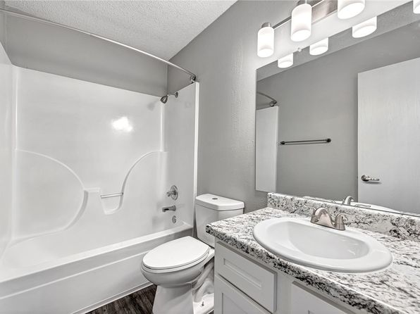 fayetteville-arkansas-448576526 picture