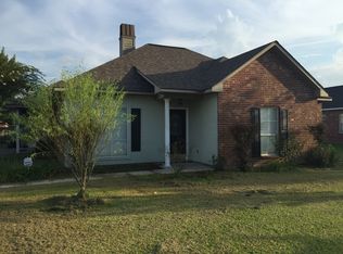 10186 Carter Hills Ave, Denham Springs, LA 70726