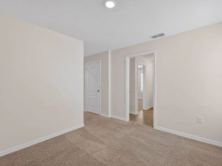 1604 Wynford Cir — Photo 23