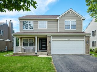 2468 Rosehall Ln, Aurora, IL 60503