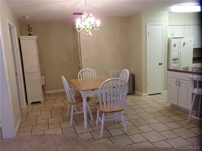 1821 Kimberly Ln — Photo 6