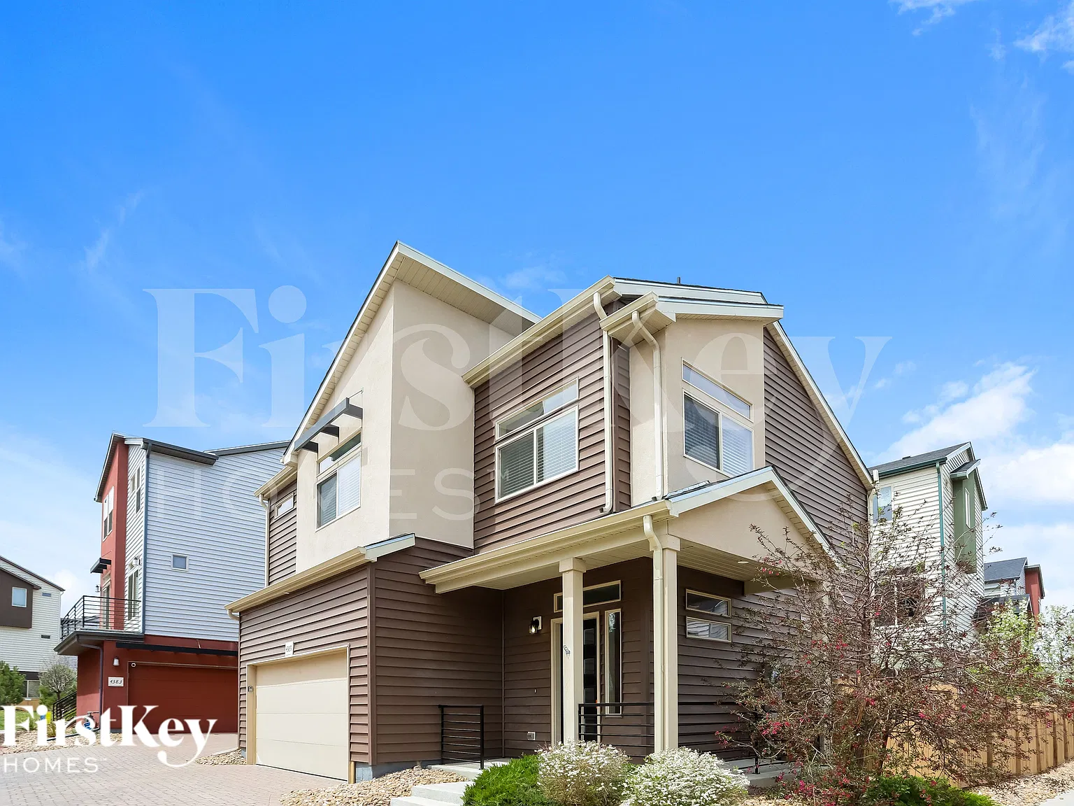 3 bed, 1.5 bath, 1517 sqft, $3,300 — Photo 2
