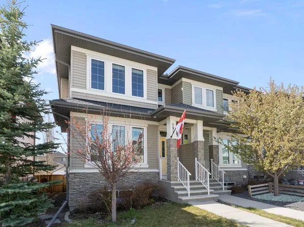 193 N River Heights Dr, Cochrane, AB T4C 0H9