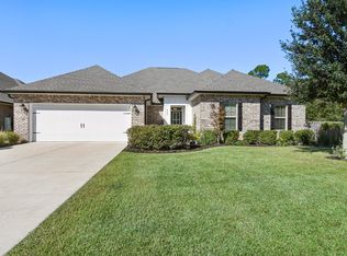 427 Blaze Blvd, Freeport, FL 32439