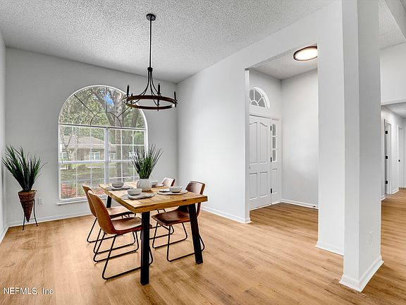 5th image of 1800 ST LAWRENCE Way