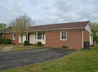 12806 Sloan Dr, Chester, VA 23836