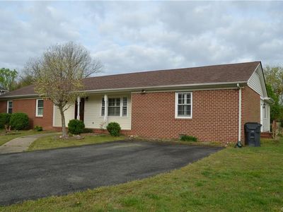 12806 Sloan Dr, Chester, VA, 23836