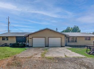 975 W East St, Lebanon, OR 97355