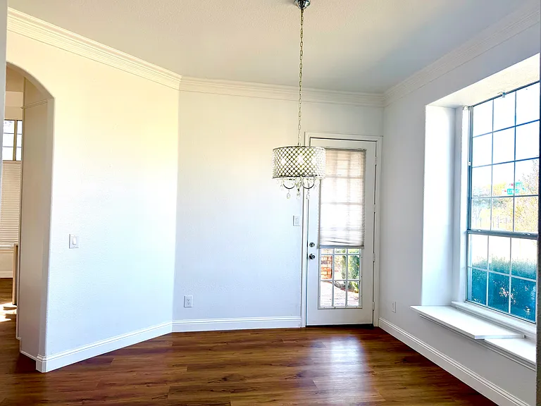 1219 Arbor Park Dr — Photo 4