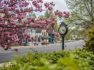 32 Post Rd, Sloatsburg, NY 10974