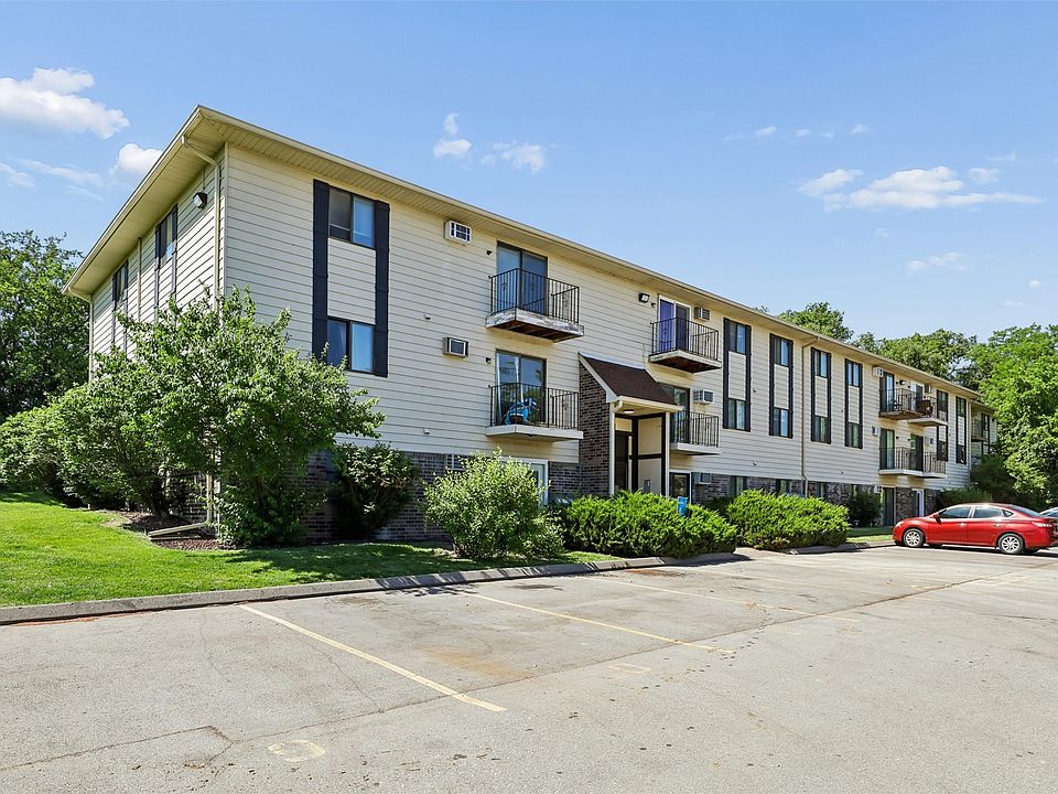 1st image of 1831 Fuller Rd APT 1