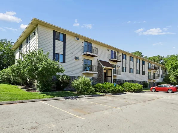 1831 Fuller Rd APT 1, West Des Moines, IA 50265