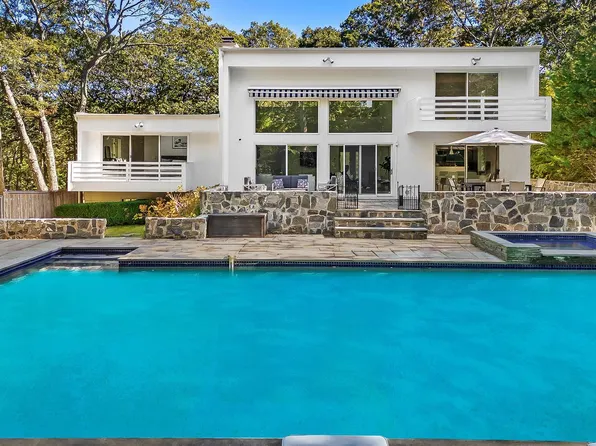 715 Hands Creek Rd, East Hampton, NY 11937
