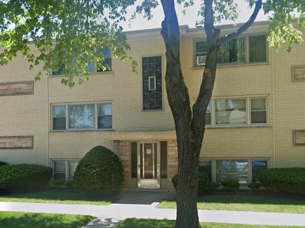 1100 Hannah Ave #104, Forest Park, IL 60130