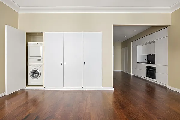 Sold by Compass | media 7