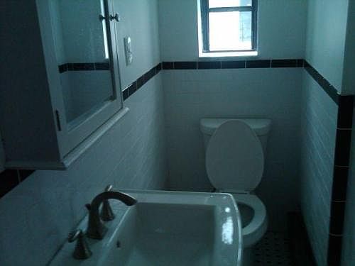 2nd image of 204 W 21st St APT B
